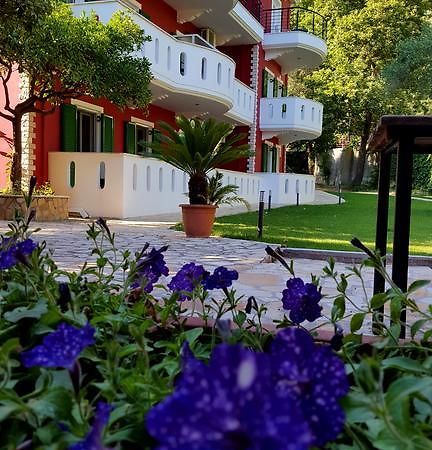 אפרטהוטל פארגה Oasis Exclusive מראה חיצוני תמונה